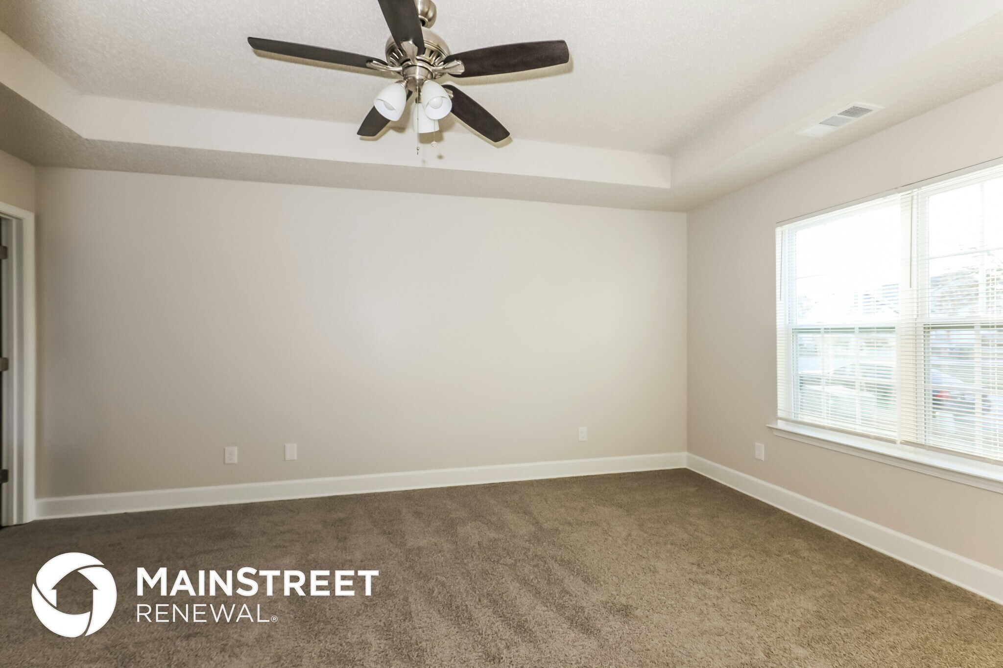 Building Photo - 459 Eagles Crossing Cir