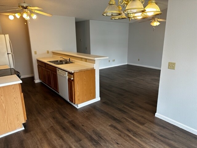 Building Photo - 119 Rockyreef Cir