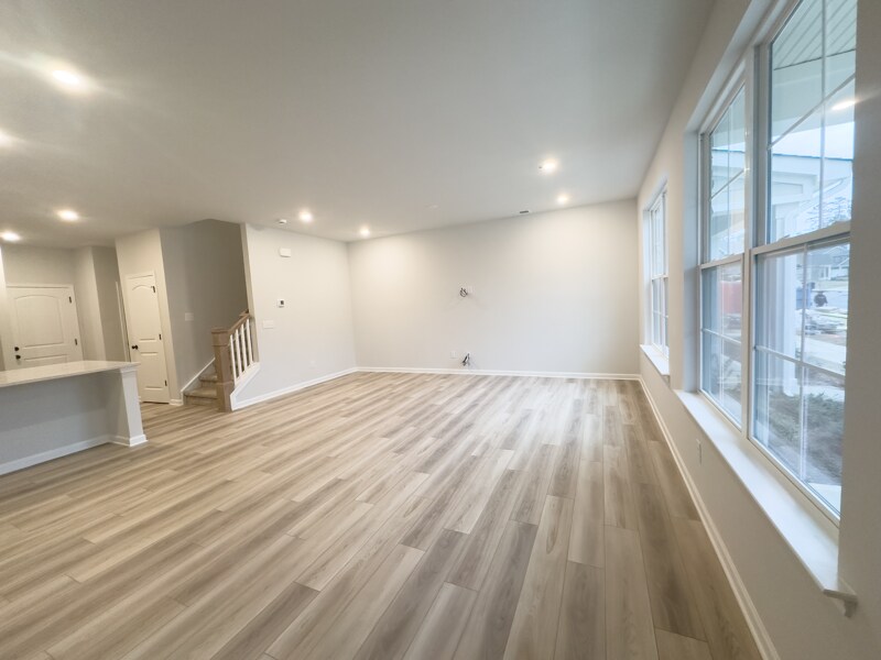 Building Photo - 5224 Kinsbridge Dr