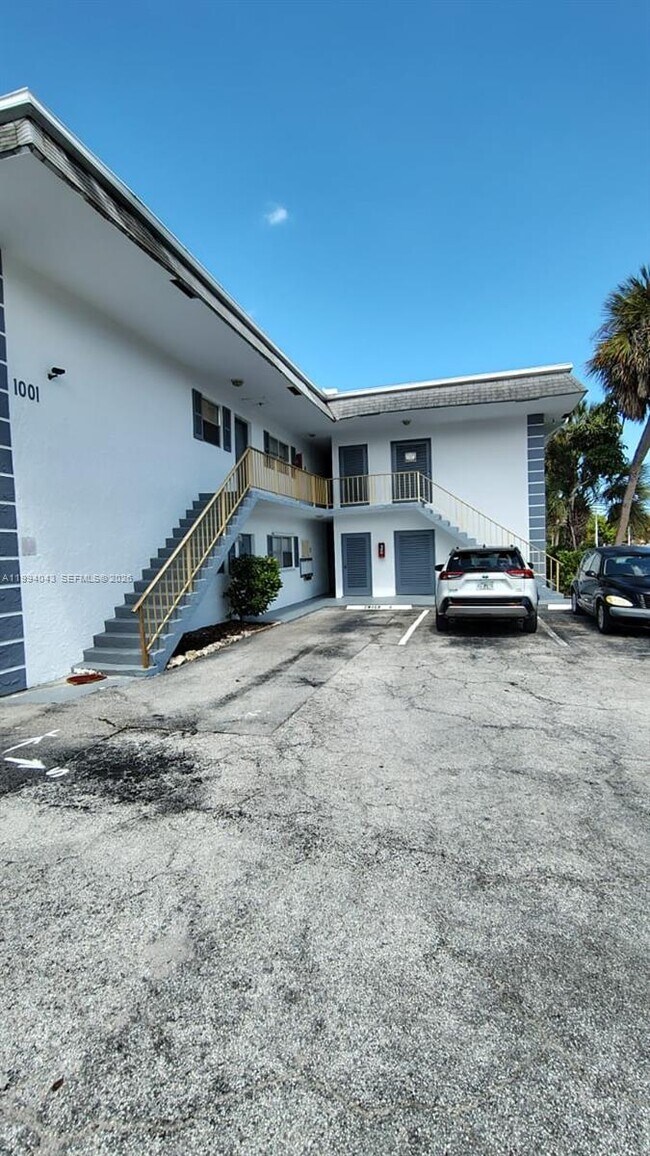 Building Photo - 1001 NW 45th St