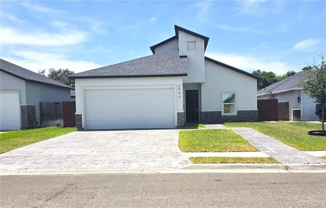 Building Photo - 2909 N 36th St
