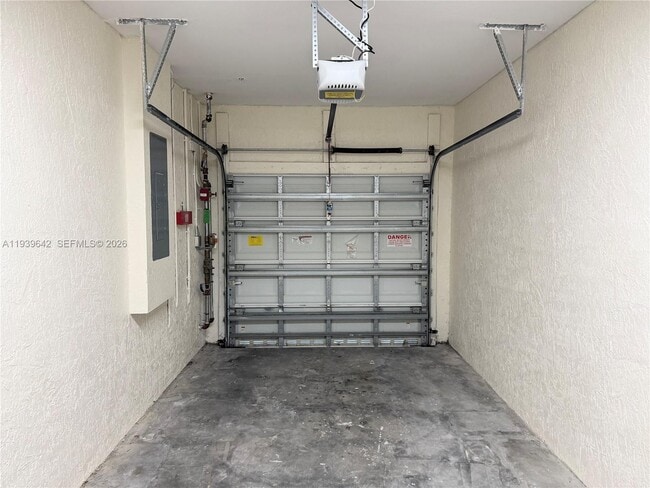 Building Photo - 3545 NW 14th Ct