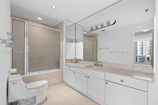 Building Photo - 9601 Collins Ave