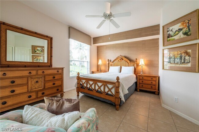 Building Photo - 15150 Royal Windsor Ln