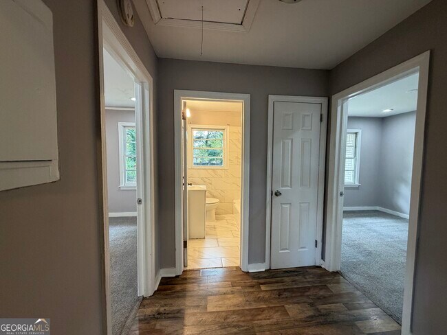 Building Photo - 109 Scarlett Dr