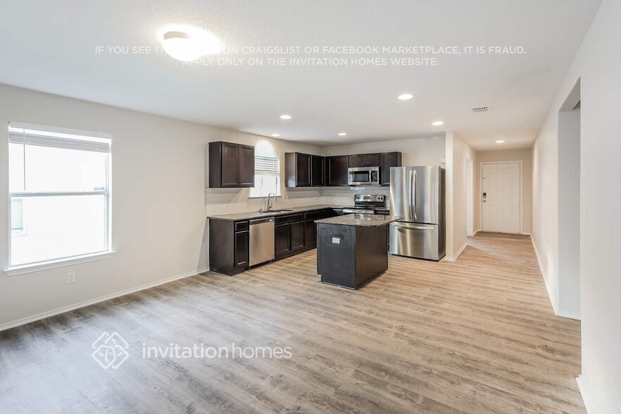 Building Photo - 11907 Wildcat Cove