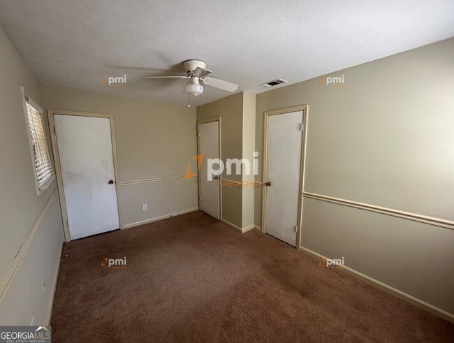 Building Photo - 1549 Barcelona Dr