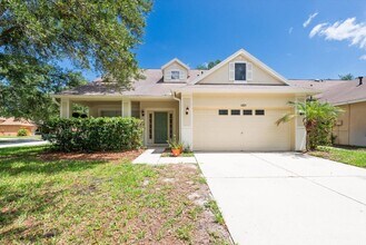 Building Photo - Updated 4BR with Bonus Room in Riverview!