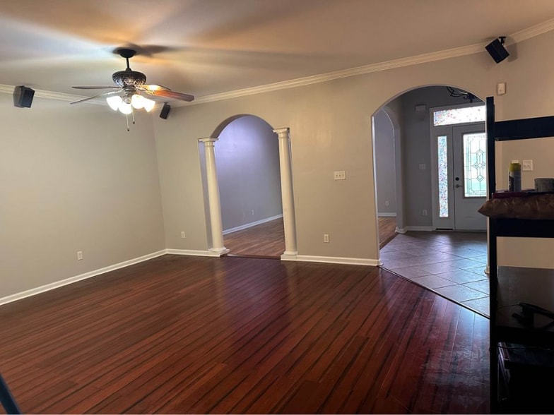 Building Photo - 4236 Marble Hill Ln