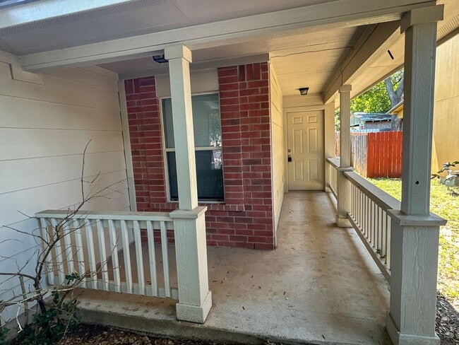 Building Photo - Cozy 3/2 house in Joseph Edward Subdivision