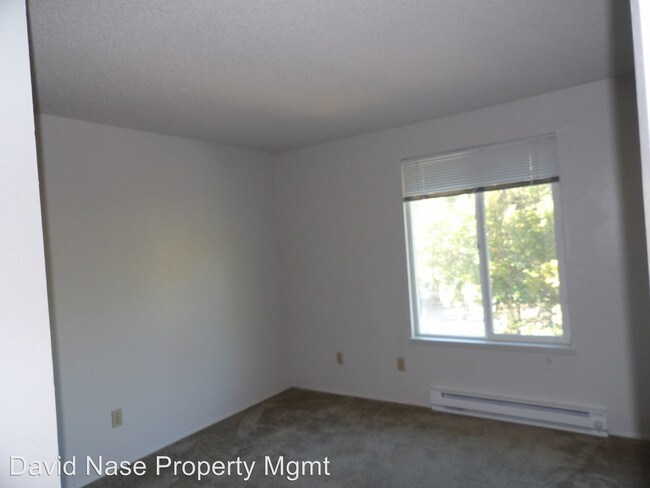 Building Photo - 12200 SW Calico Ct