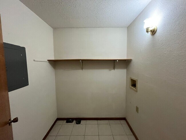 Building Photo - 149515-149515 Wineberry Ln