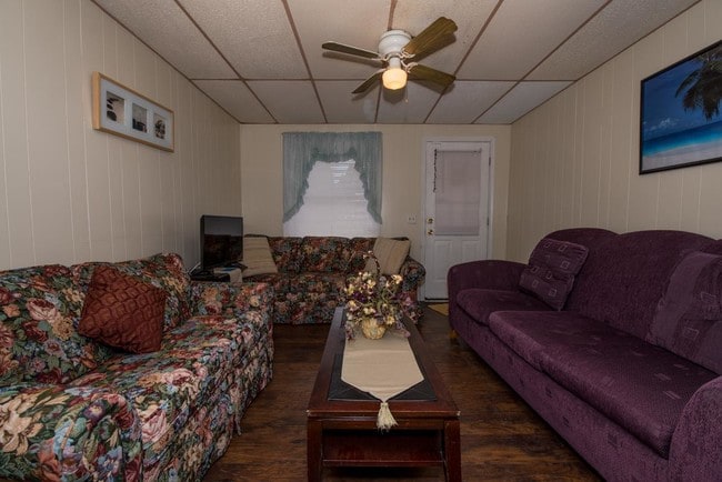 Building Photo - 3 bedroom in Easton PA 18042