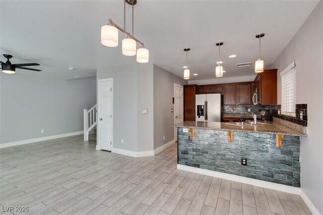 Building Photo - 5660 N Balsam St