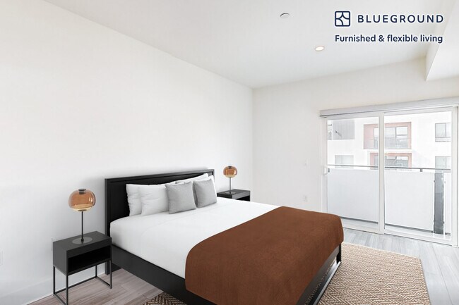 Building Photo - 518 N Gramercy Pl