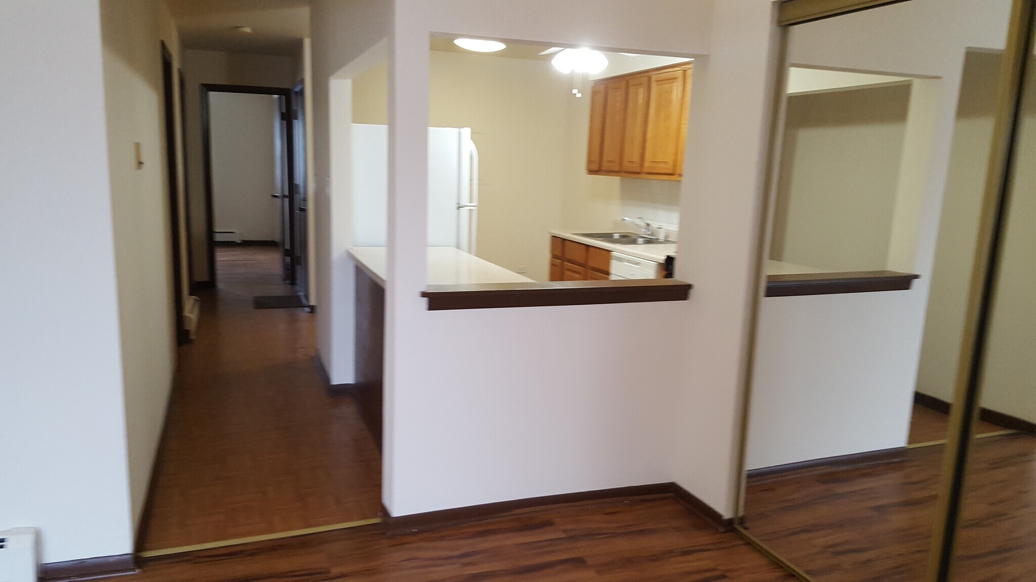 Building Photo - 490 Pleasant Run Dr