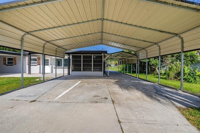 Building Photo - 930 Aultman Rd