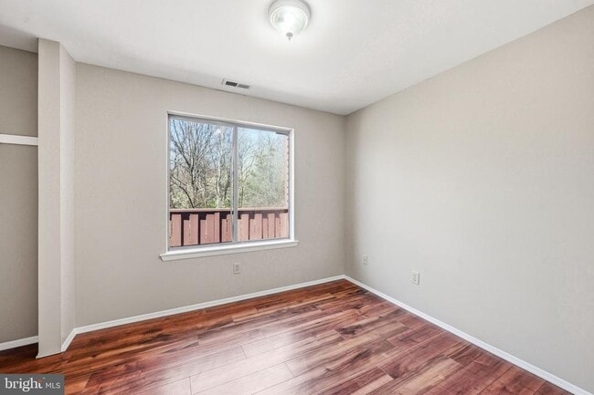 Building Photo - 4215C Aberdeen Dr