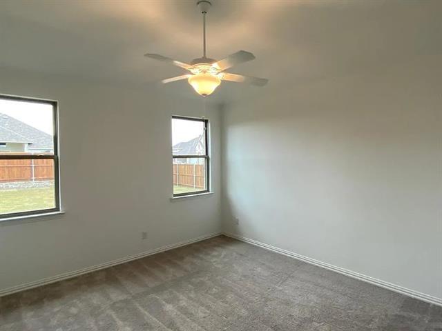 Building Photo - 2221 Grassland Ave