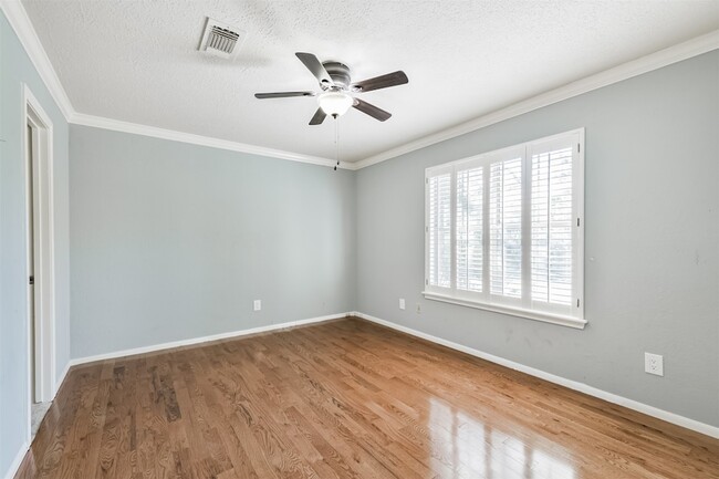 Building Photo - 12214 Cypresswood Dr