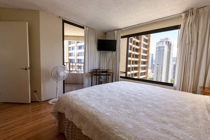 Building Photo - 1778 Ala Moana Blvd