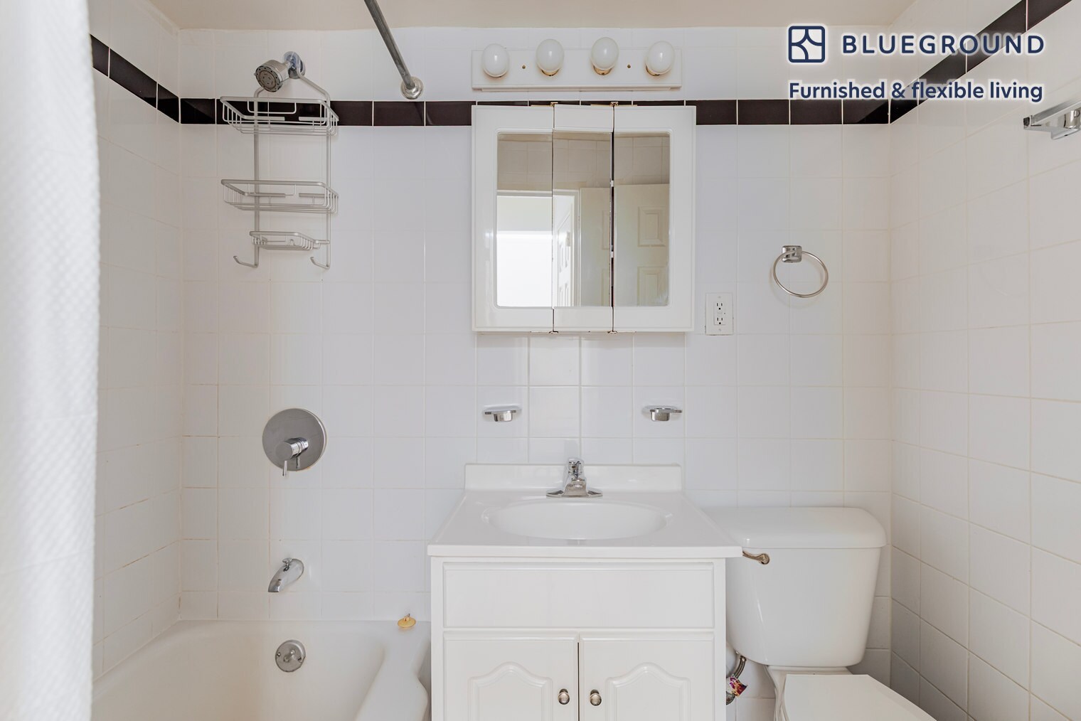 Building Photo - 300 E 46th St