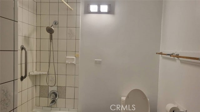 Building Photo - 5607 N Earle St