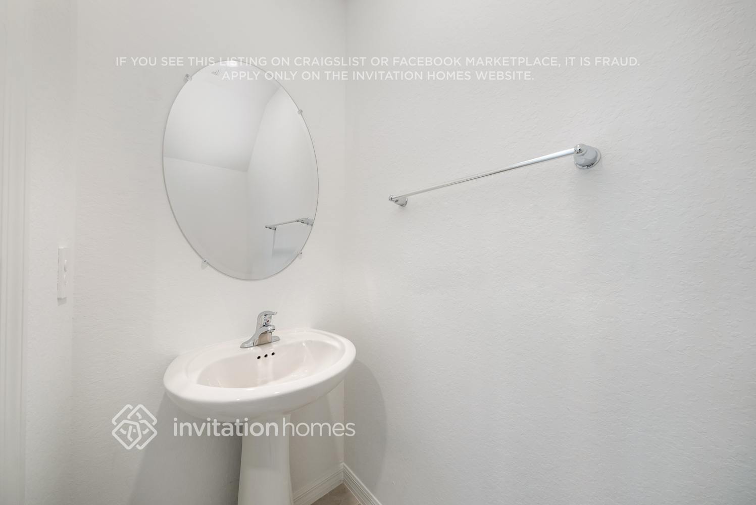 Building Photo - 2608 Riverfield Rd