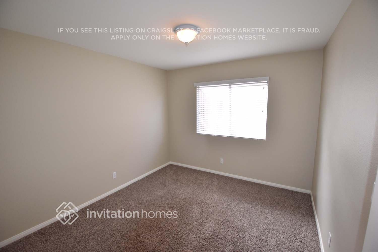Building Photo - 320 Perry Ellis Dr