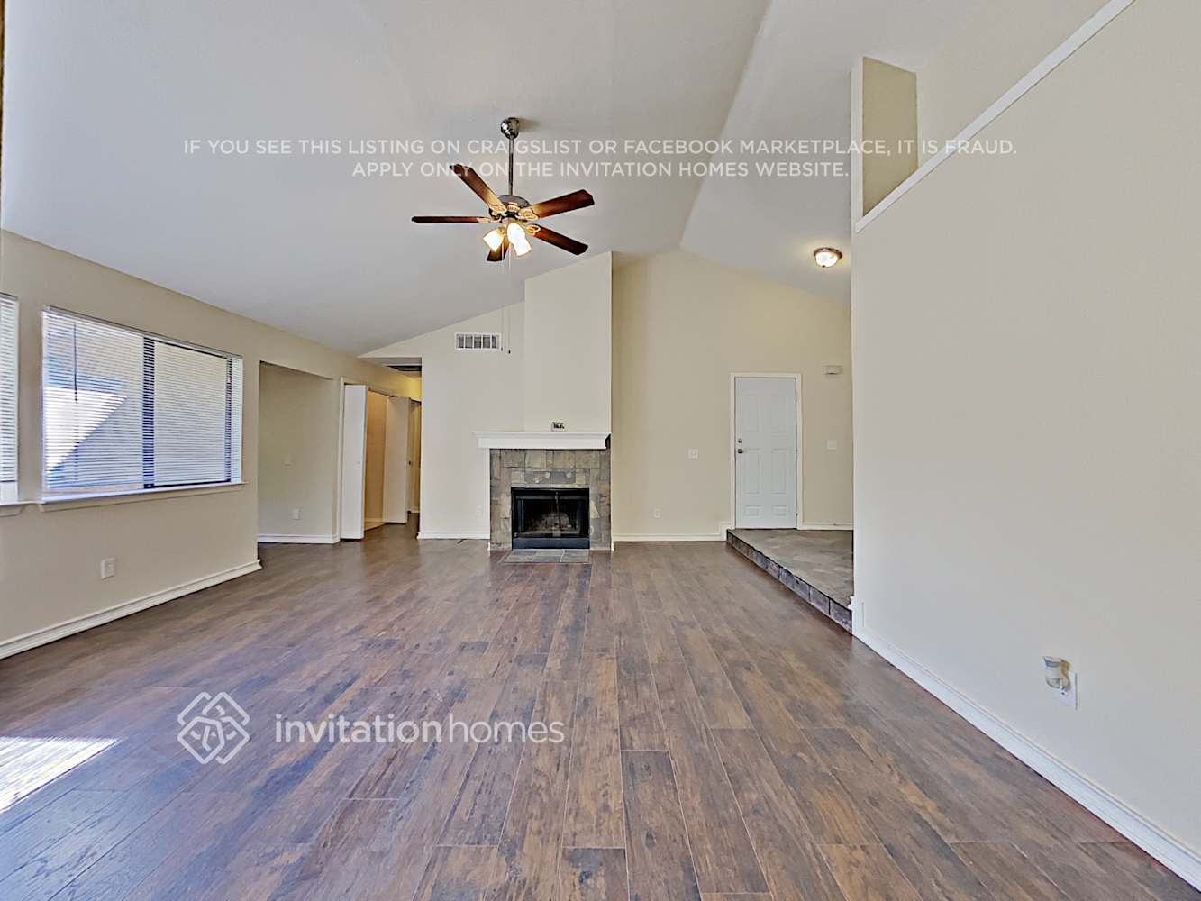Building Photo - 3214 Cliffview Dr