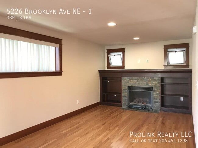 Building Photo - 5226 Brooklyn Ave NE