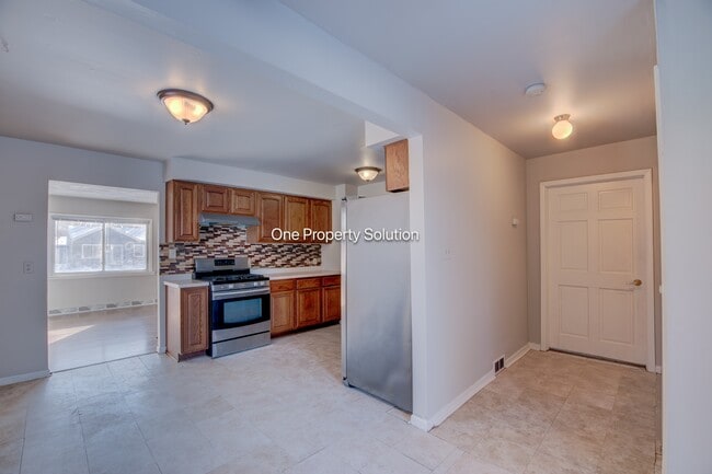 Building Photo - 1589 177th Pl