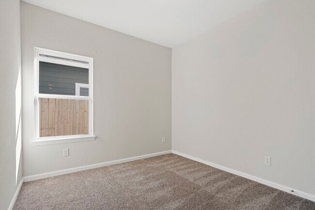 Building Photo - 3338 Brushy Marsh Dr