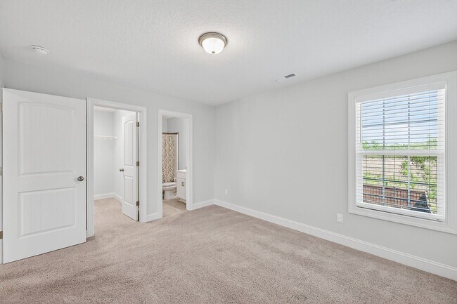 Building Photo - Welcome to Onslow Bay