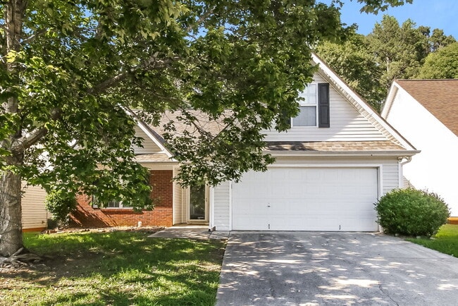 Building Photo - 225 Lassiter Dr