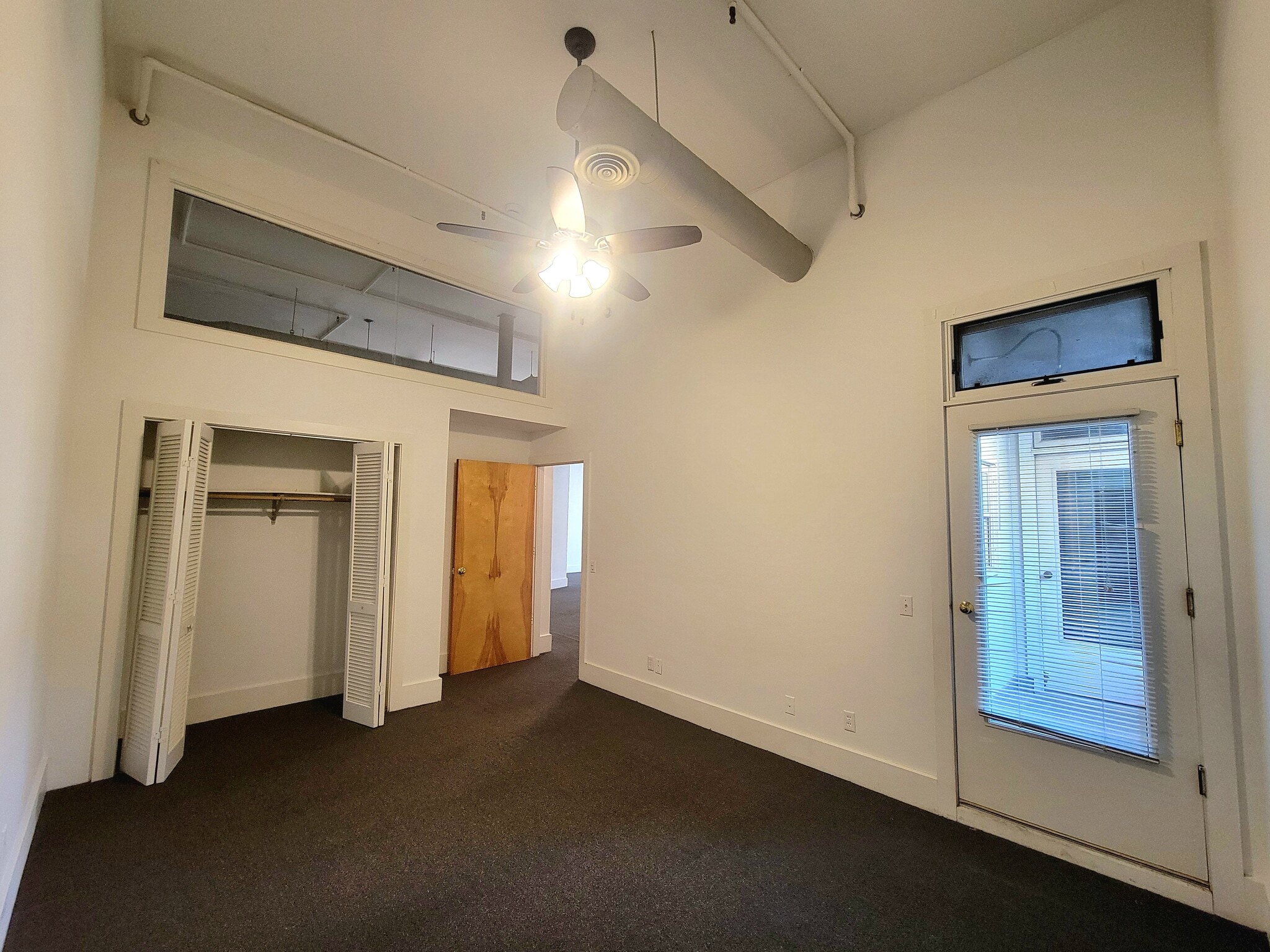 Building Photo - 122 N 3rd St