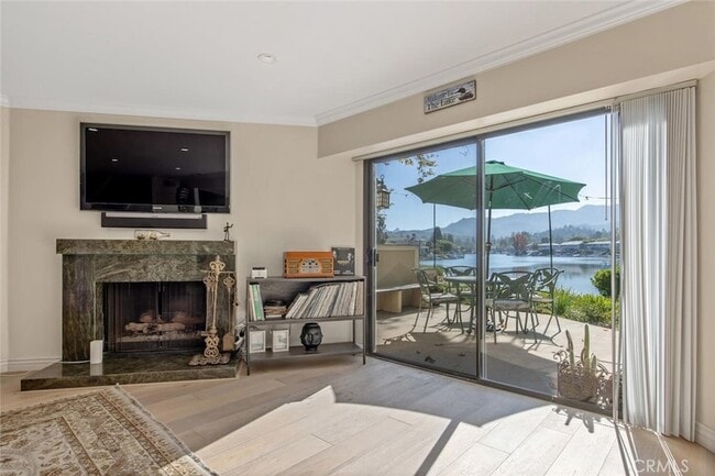 Building Photo - 1158 S Westlake Blvd