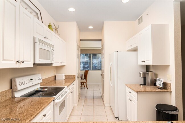 Building Photo - 7955 Mahogany Run Ln