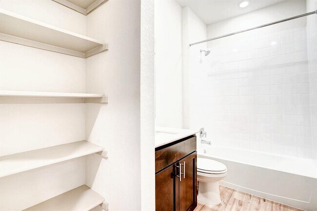 Building Photo - 10600 Seguin St