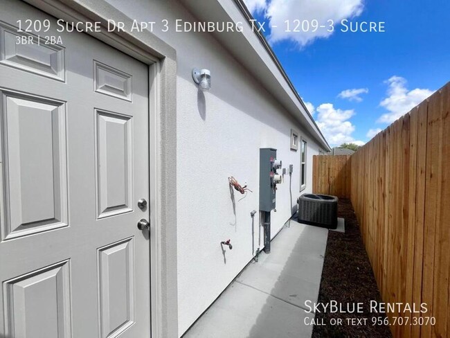 Building Photo - 1209 Sucre dr