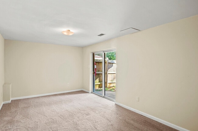Building Photo - 12332 Boncrest Dr