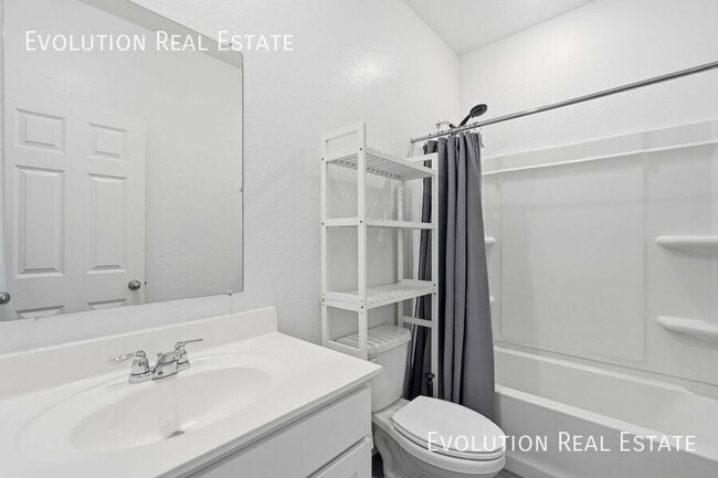 Building Photo - 11852 N Stanton Ct