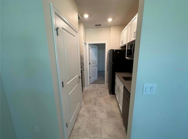 Building Photo - 4500 Bluff Oak Loop