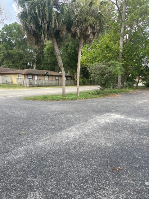 Building Photo - 2546 SW 31st Pl