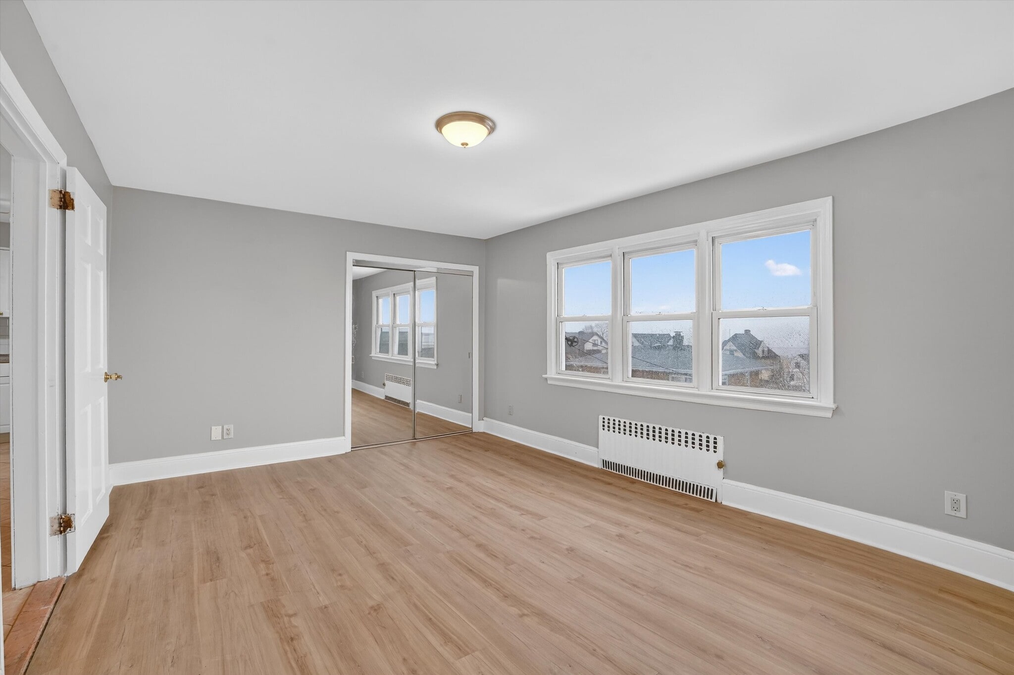 Bedroom 1 - 4 Amackassin Ter