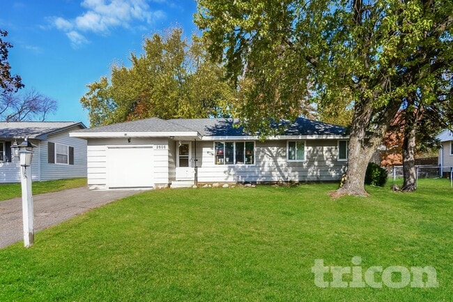 Building Photo - 2606 65th Ave N