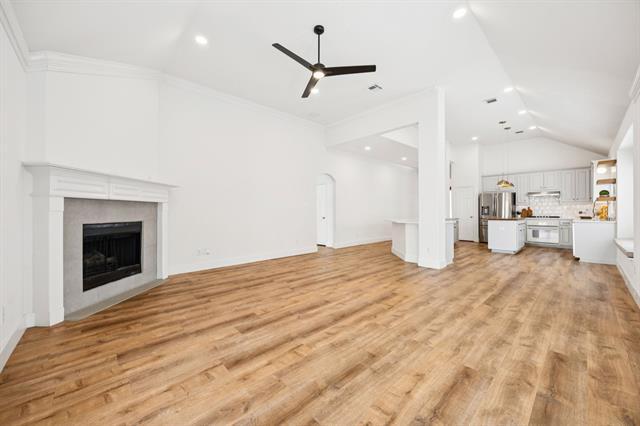 Building Photo - 1273 Tioga Dr