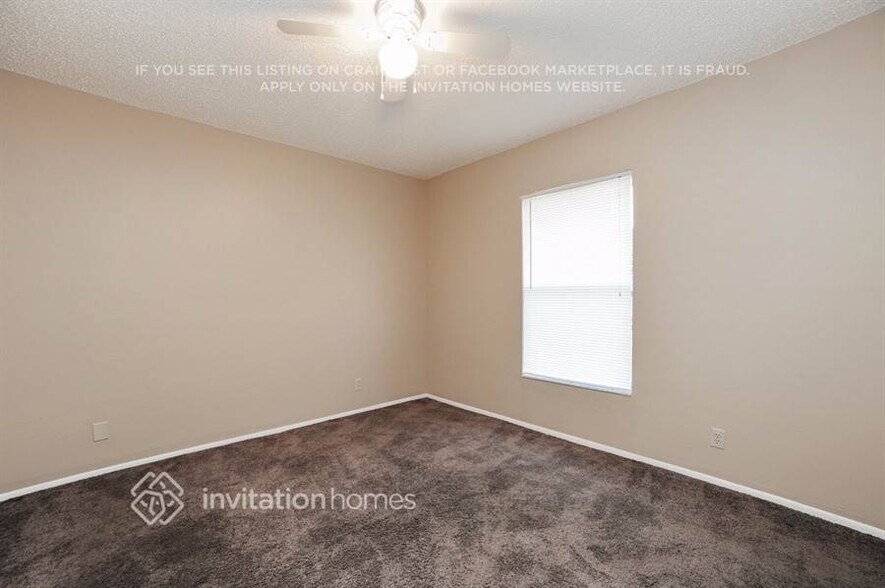 Building Photo - 4700 Cortez Way S