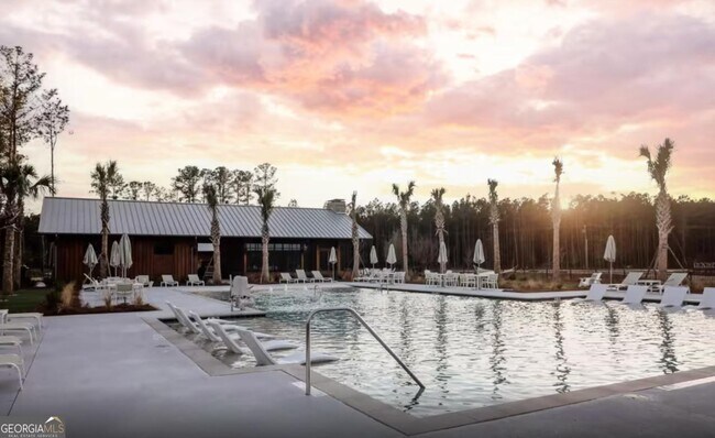 Building Photo - 67 Shade Tree Dr