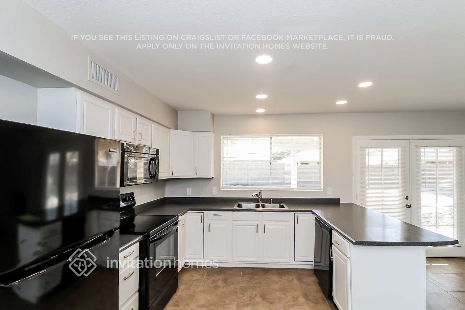 Building Photo - 17619 N 29th Ave